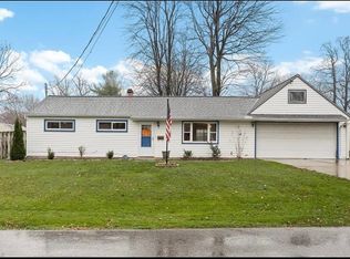 6547 Iroquois Trl, Mentor, OH 44060