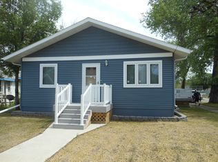 2 7th St NW, Minot, ND 58703
