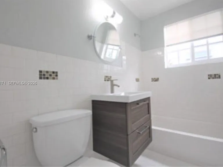 948 Meridian Ave #10 — Photo 1