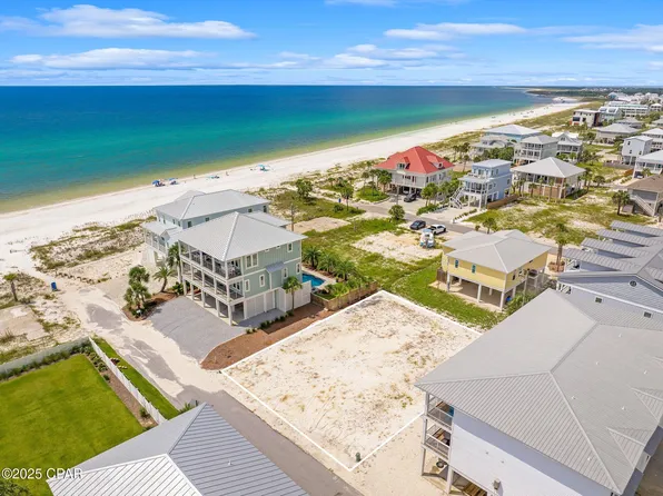 102 S 25th St, Pt Saint Joe, FL 32456