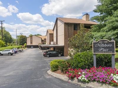 145 Hillsboro Pl, Nashville, TN, 37215