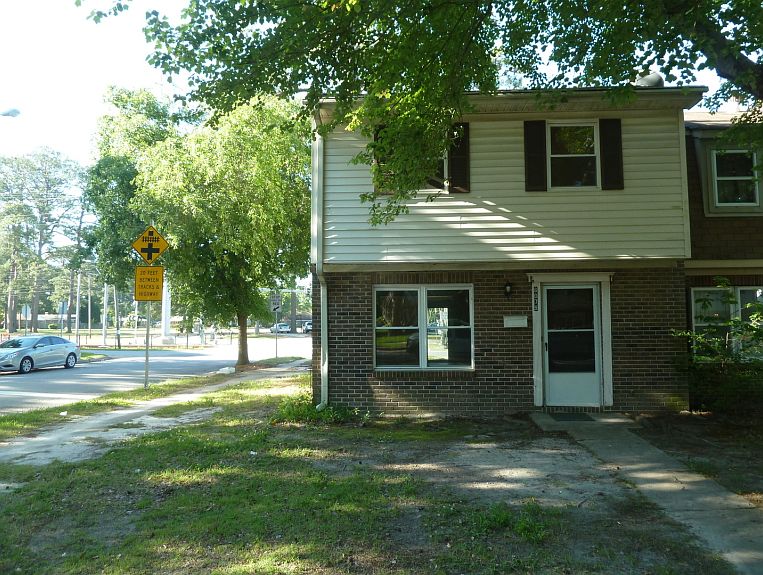 1st image of 6079 Foresttown Dr
