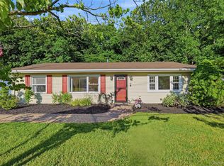 24 Lafayette Rd, Tappan, NY 10983