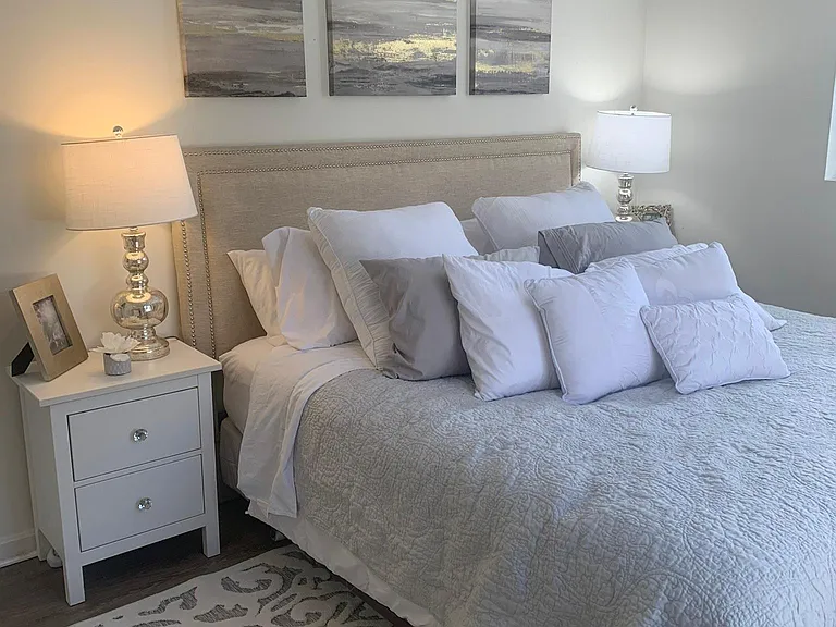 1812 N Queens Ln #217 — Photo 33