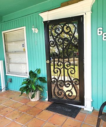 5th image of 6802 Sun Valley Dr