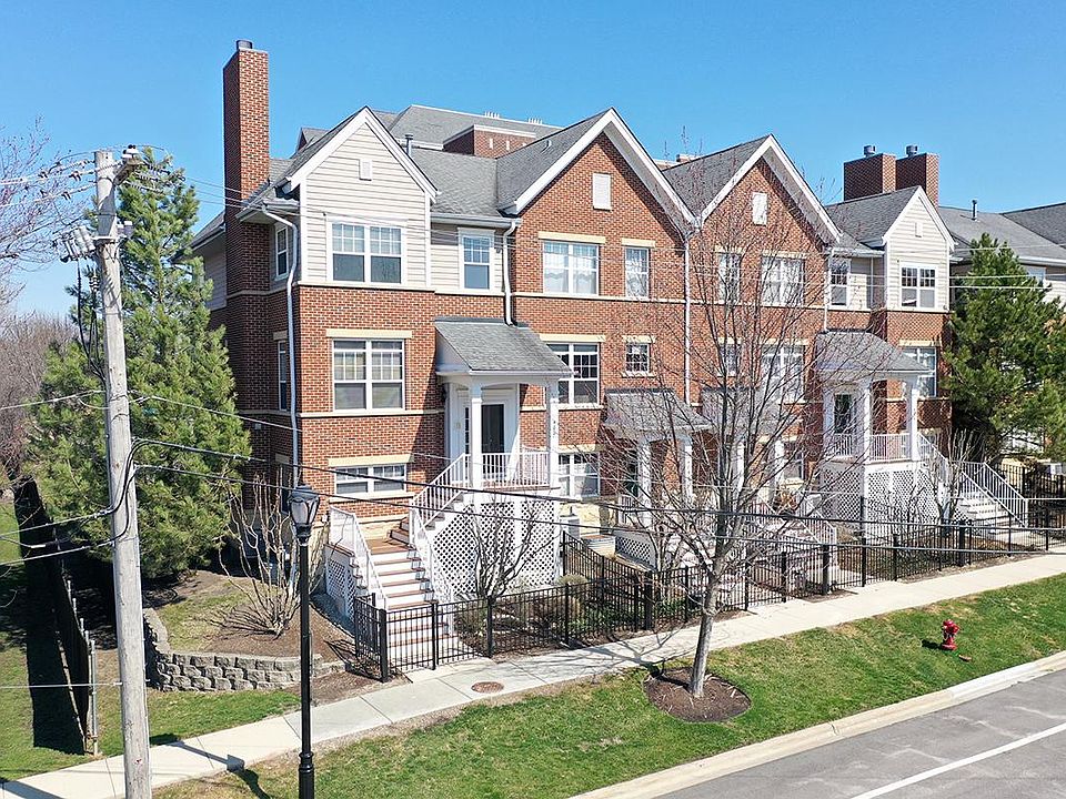 1st image of 488 W Wood St