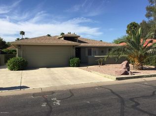 25648 S Howard Dr, Sun Lakes, AZ 85248