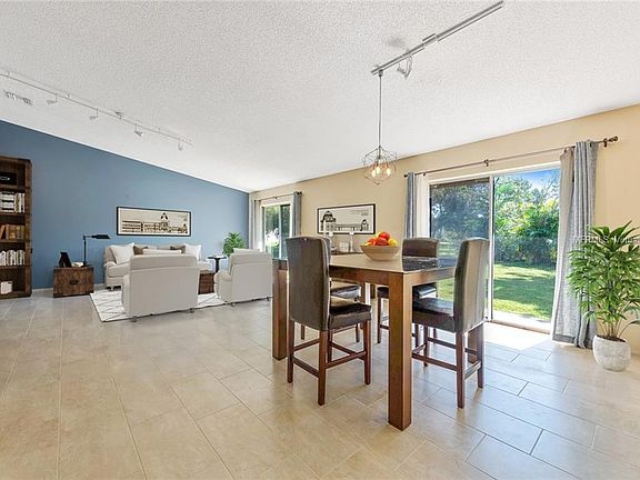 3rd image of 11434 Sugarmaple Ln