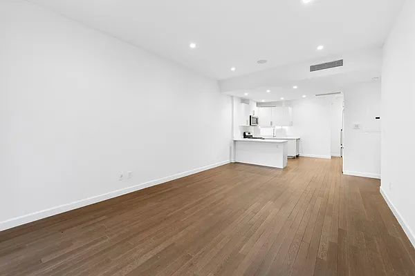 Rented by Compass | media 27