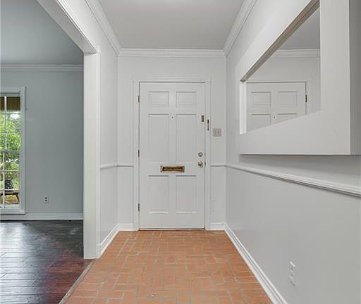 5th image of 1906 Bermuda St