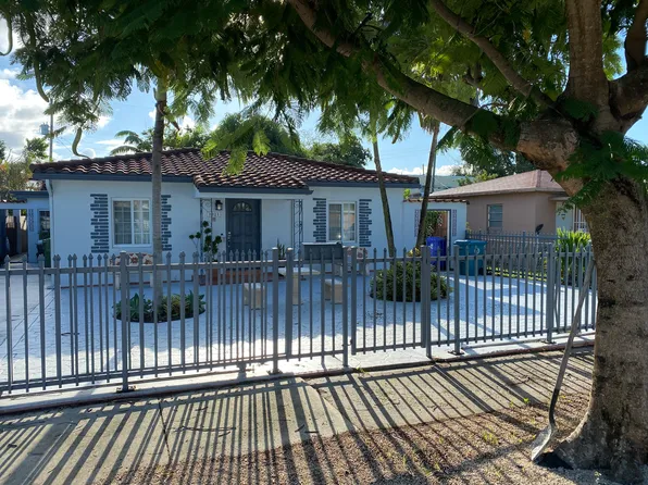 1021 NW 35th Ave, Miami, FL 33125