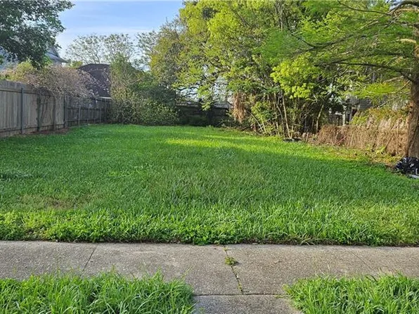 Anson St, Gretna, LA 70053