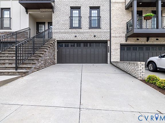 3rd image of 430 Broad Hill Trl