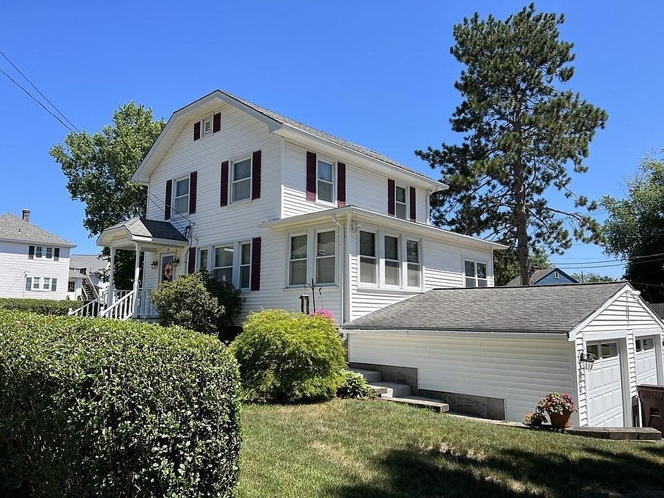 1st image of 158 Auburn St