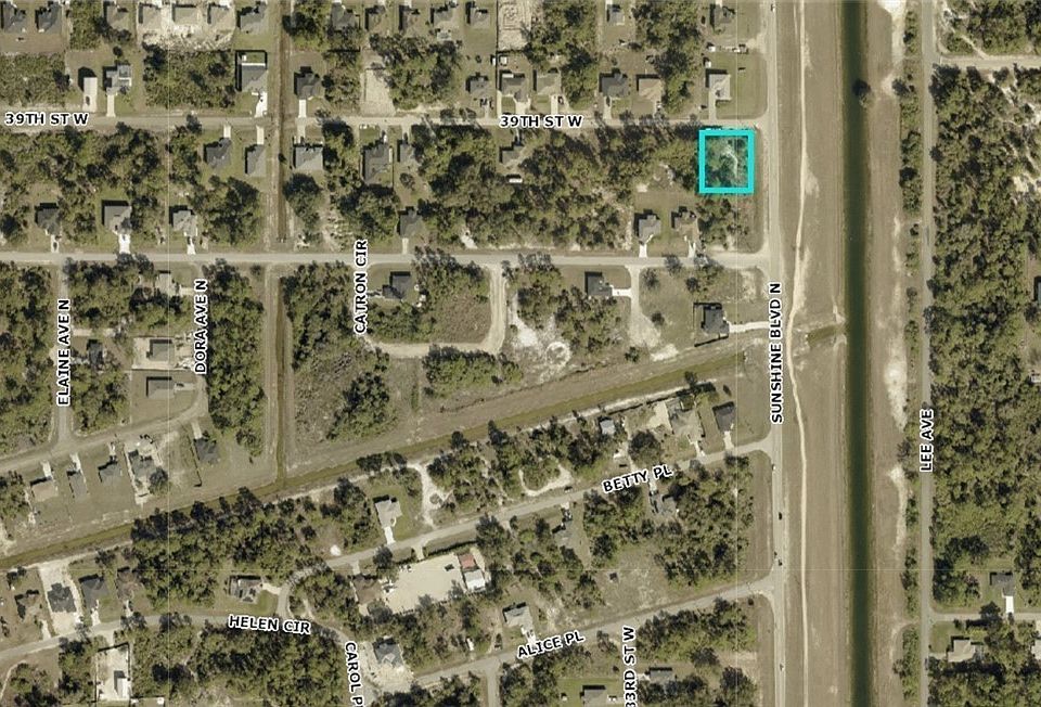 2nd image of 2501 39th St W