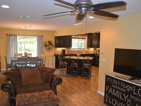 5th image of 9478 Scotsmoor Dr SE