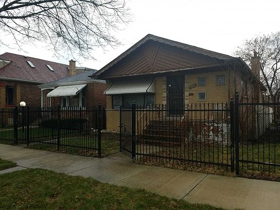 3rd image of 9824 S Greenwood Ave
