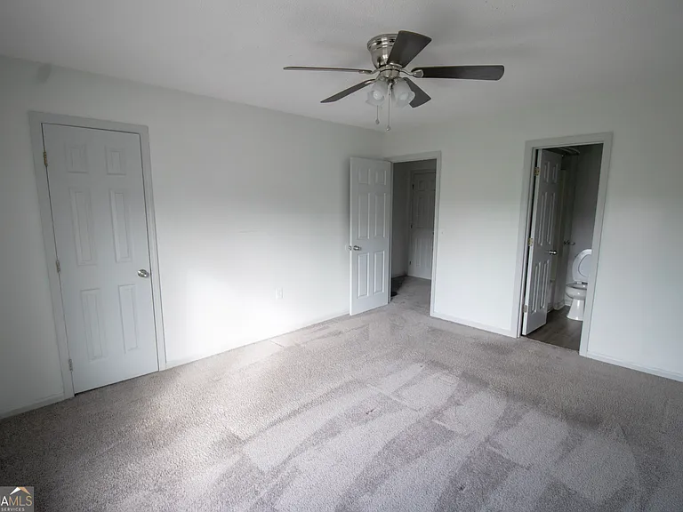 251 Knight Dr #10 — Photo 13