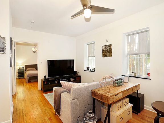 2nd image of 1521 Lenox Ave APT 104