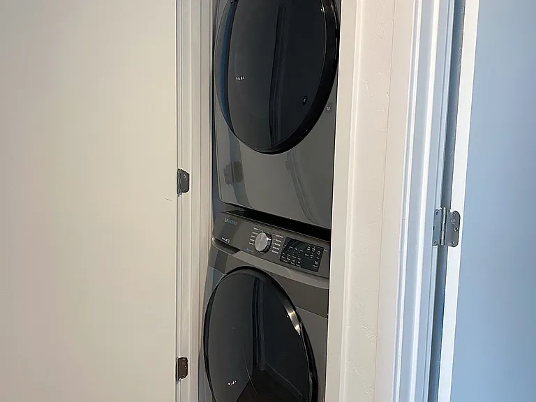 Full-Size Washer & Dryer Included