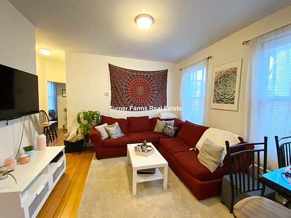 3rd image of 52 Delle Ave #C2
