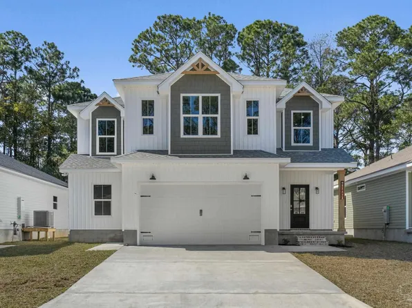 1445 Madelyn Woods Dr, Pensacola, FL 32506