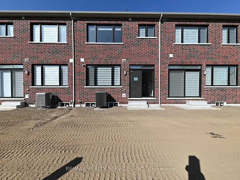 15 Blacklock St #19 — Photo 39
