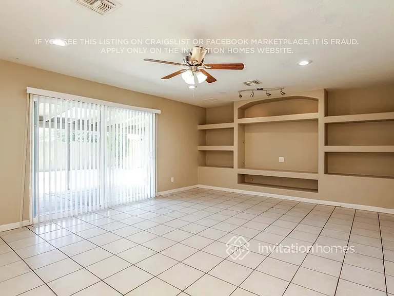 6717 W Hazelwood St — Photo 3