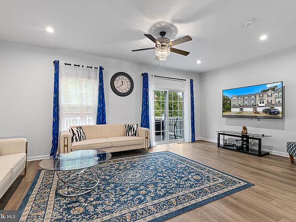 5th image of 9802 Cedarmass Cir