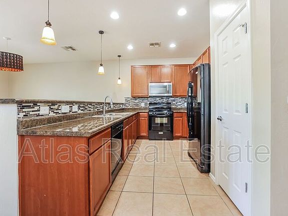 5th image of 17109 S Painted Vistas Way