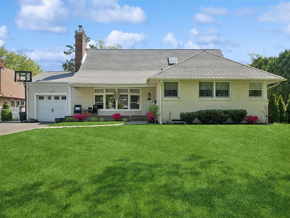1st image of 17 Keenan Place