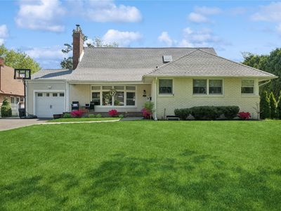 17 Keenan Place, Garden City, NY, 11530