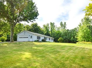 4094 Ontario Center Rd, Walworth, NY 14568