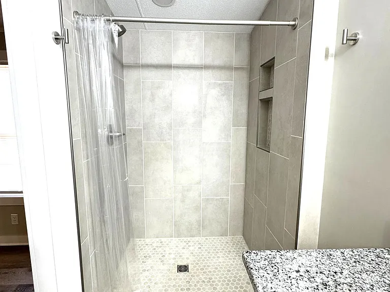 198 Trout St — Photo 14