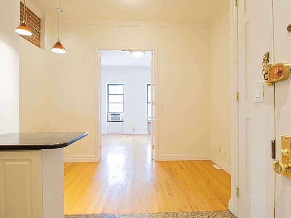 4th image of 1748 1st Ave #16A