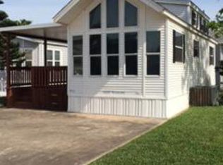 730 E Clam Cir, Port Isabel, TX 78578