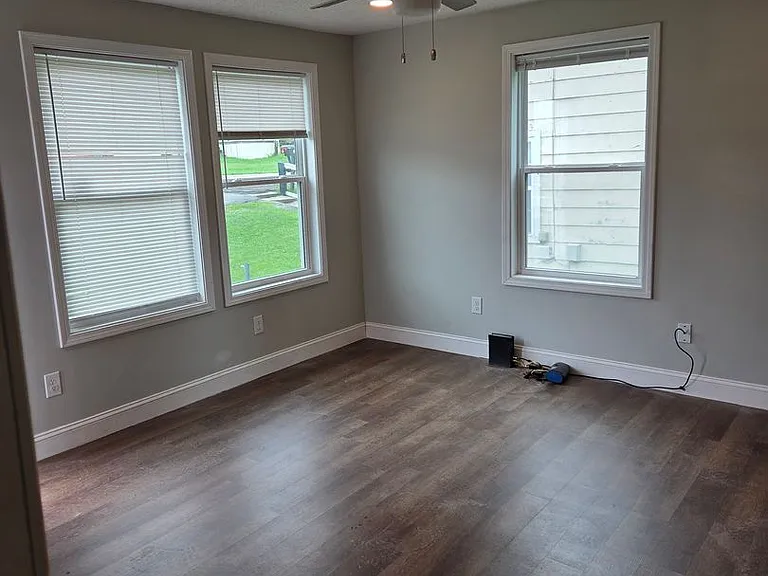 1744 Granby Rd — Photo 2
