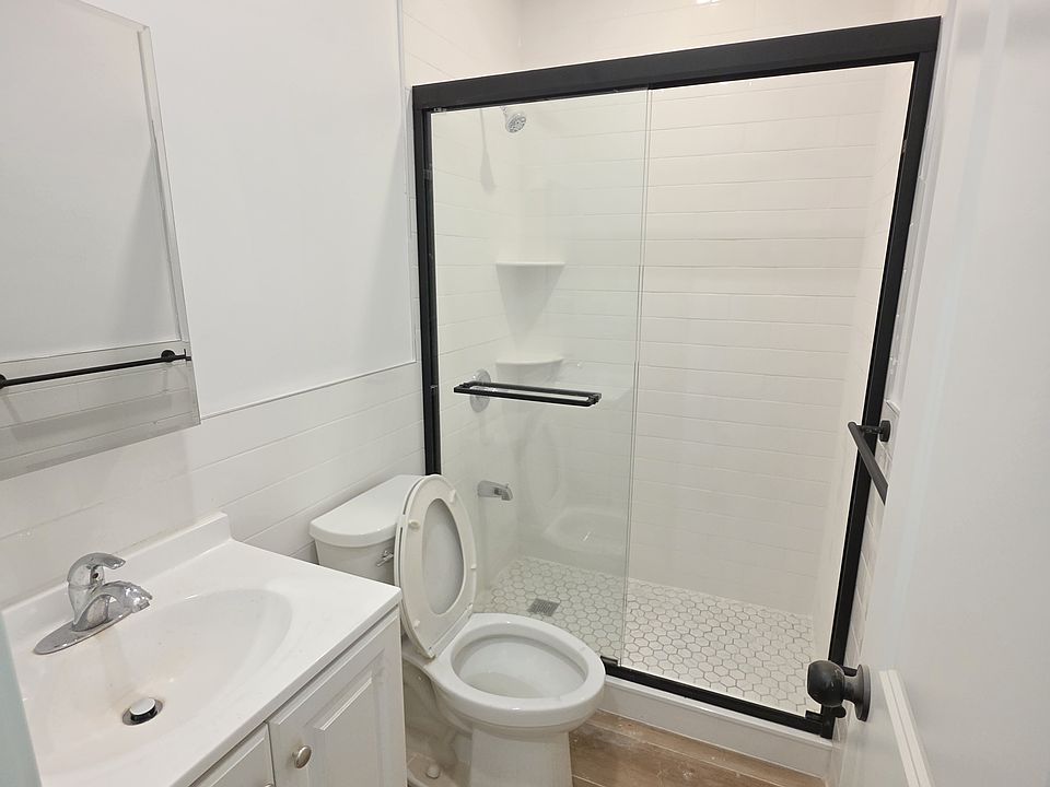 1st image of 104-35 89th Ave Floor 1