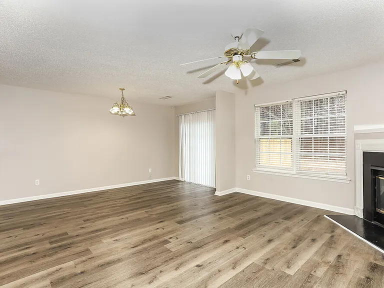 340 Parkway Rd #340 — Photo 6