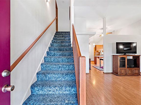 5th image of 158 Meridian Ct