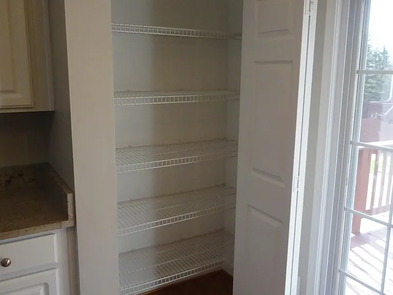 1713 Liberty Pike — Photo 12
