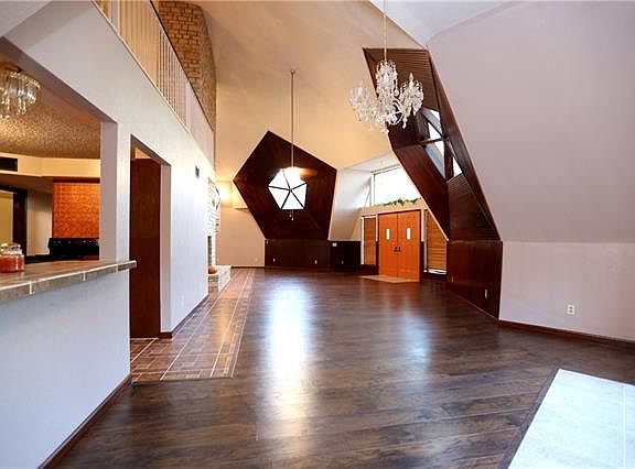 5th image of 5028 Santa Elena Ct