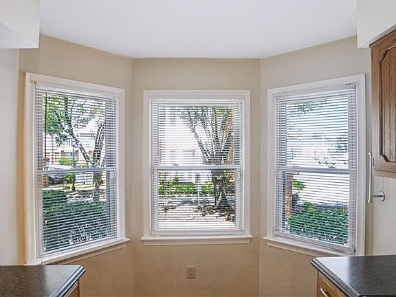 5th image of 1 Academy Ln