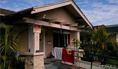 1st image of 707 W 49th Pl