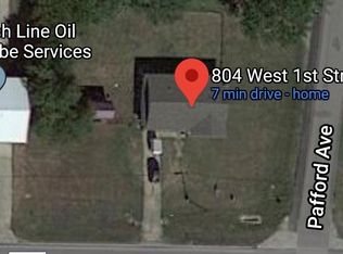 804 W 1st St, Justin, TX 76247