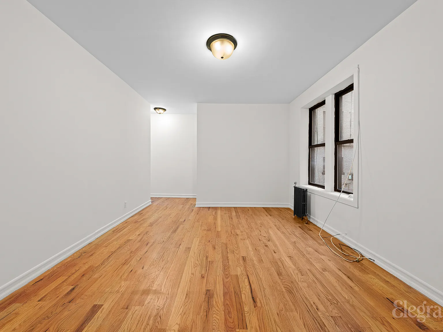 39 East 17th Street — Photo 2