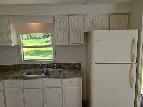 5th image of 213 NW Deer Run Gln