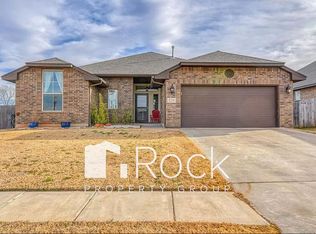 529 Hunter Dr, Norman, OK 73071