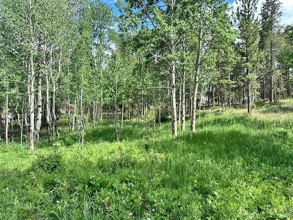 1st image of 293 Aspen Cir