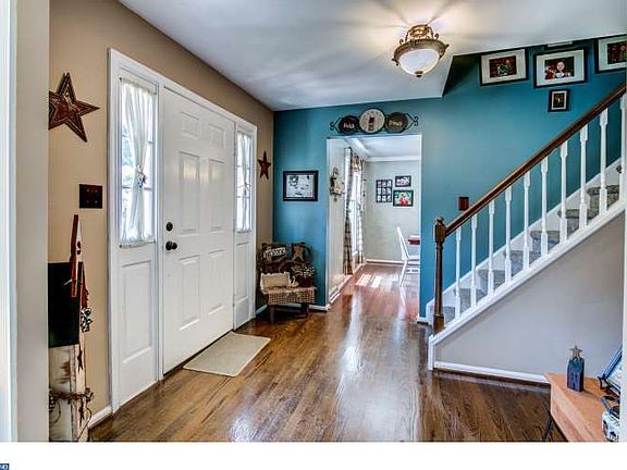 4th image of 19 Forest Creek Dr